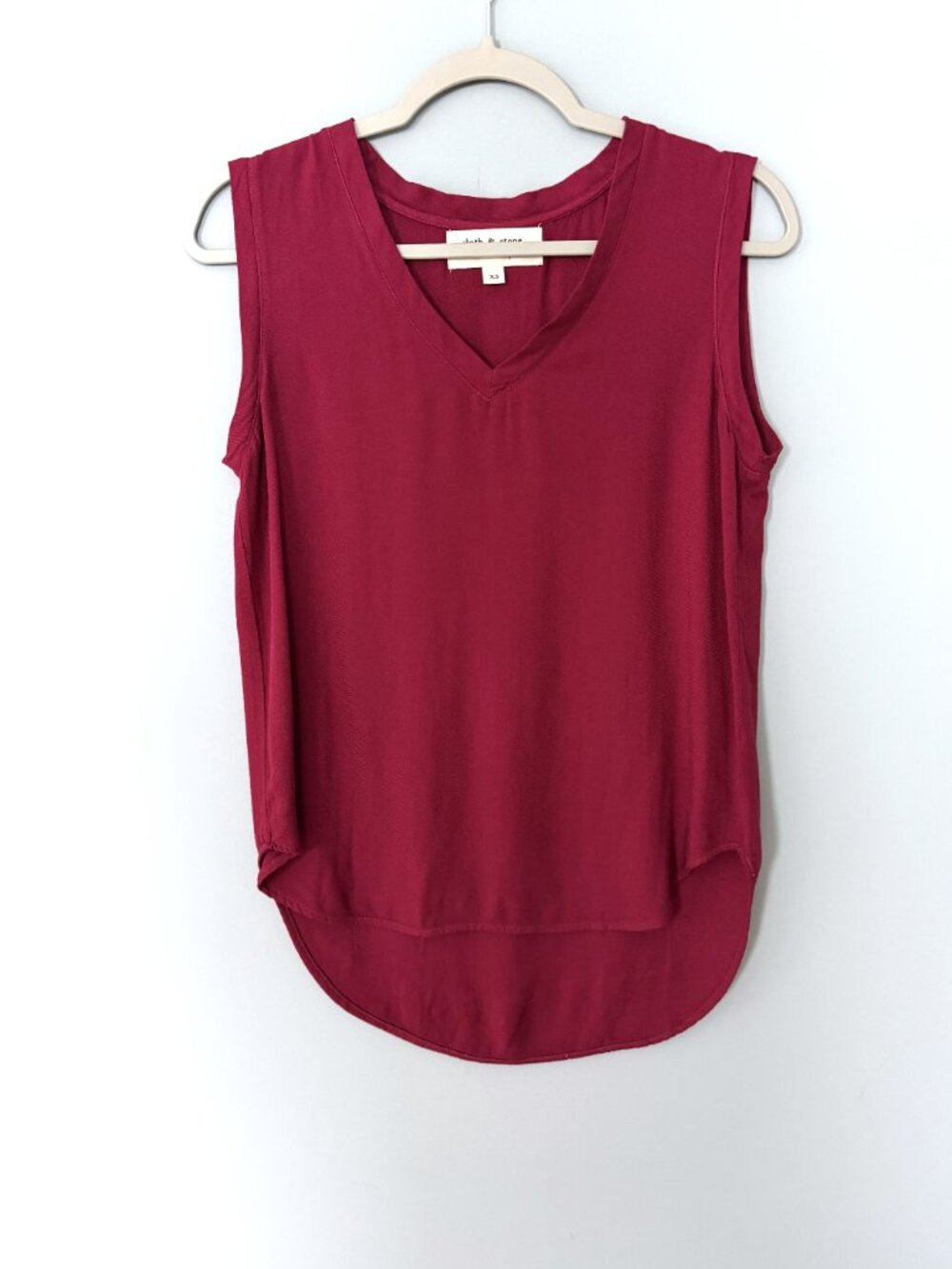 Cloth & Stone Tank Top (Red) XS